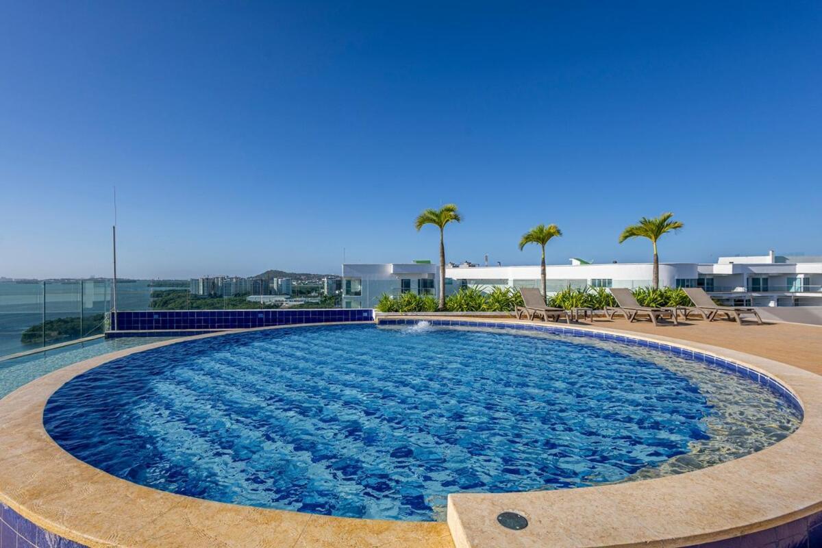 Apartamento Luxurious Beachfront 3br, Pool & Ocean Views Cartagena